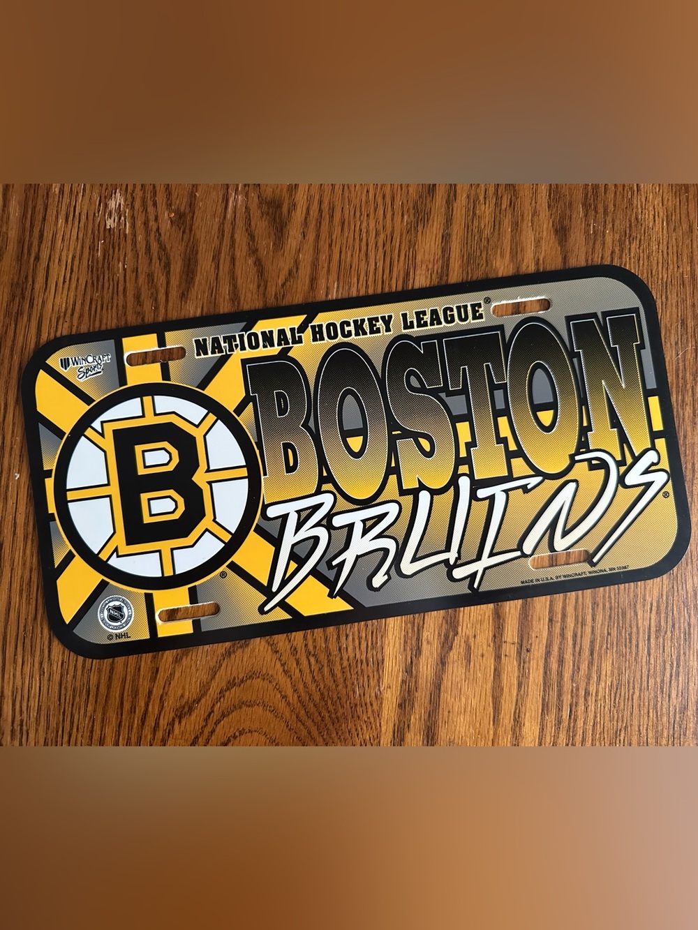 WinCraft NHL Boston Bruins acrylic vanity license plate